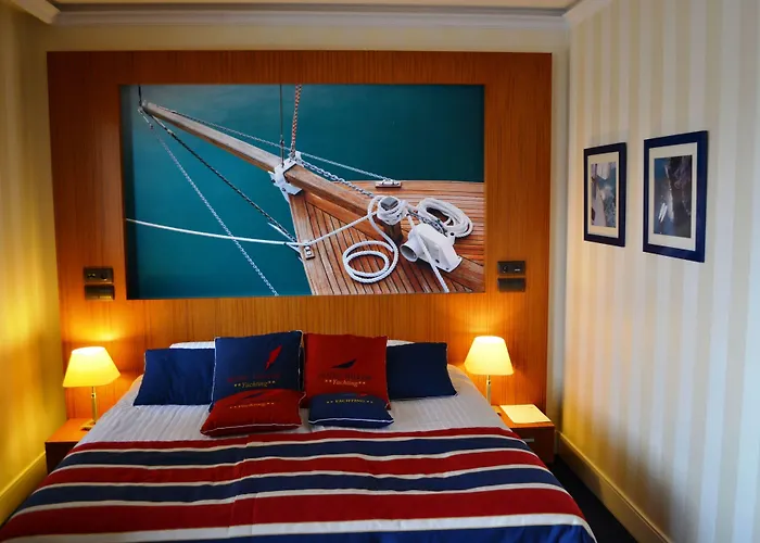 格但斯克精品酒店